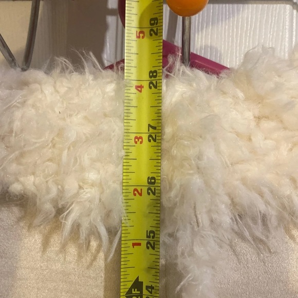 NWT Gorgeous Faux Fur Vest Size 1X - Picture 6 of 7